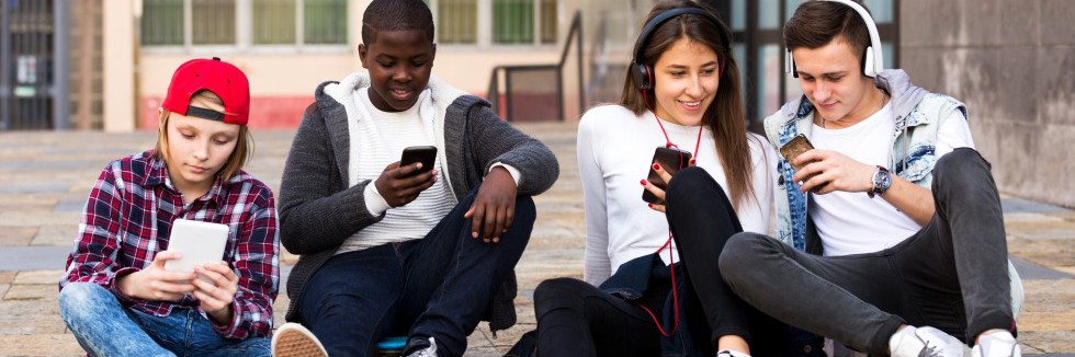 Rádio Jovem Marlene Leite conectando ideias, sonhos e gerações!